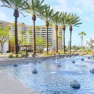 https://embassy-suites-by-hilton-anaheim-orange.topanaheimhotels.com