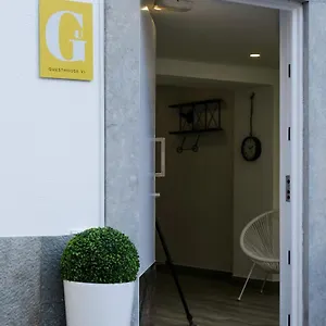 4u Vi Airport , Lisboa Portugalsko